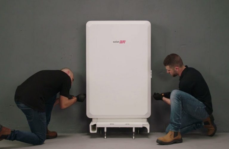 Training pilot to boost skills in home battery installation, off-grid power system design