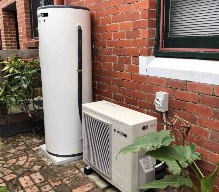 Heat pump installs surge to record highs as households go electric, quit gas