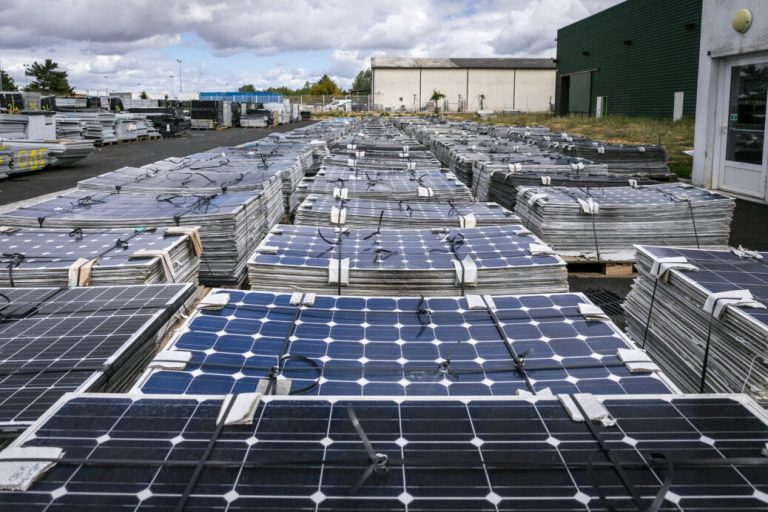 Study finds new facilities needed to manage solar panel waste