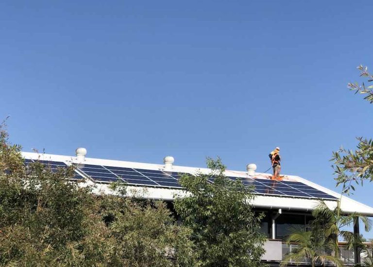 Regulator names new rooftop solar accreditation scheme operator, as CEC hands over reins