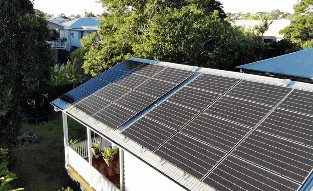 Rooftop solar growth nears record levels, led by Queensland and commercial installs