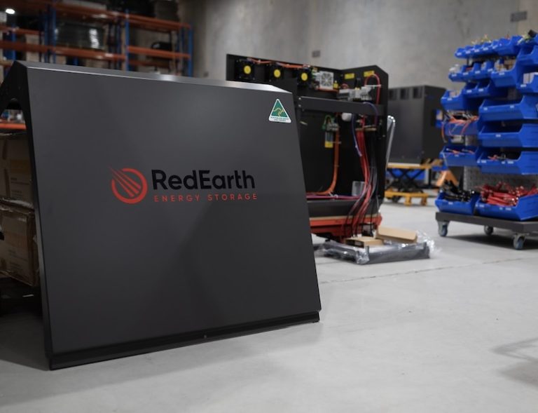 Solar, storage and EV charging in one: Australian battery maker announces “microgrid in a box”
