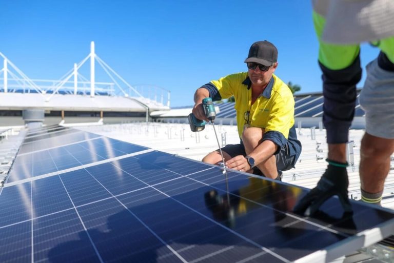 Two regional Queensland airports turn to solar to cut energy costs, “protect the reef”