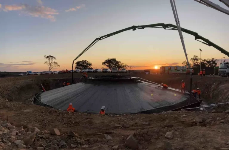 A massive week for battery storage, but where are the financiers for wind and solar?