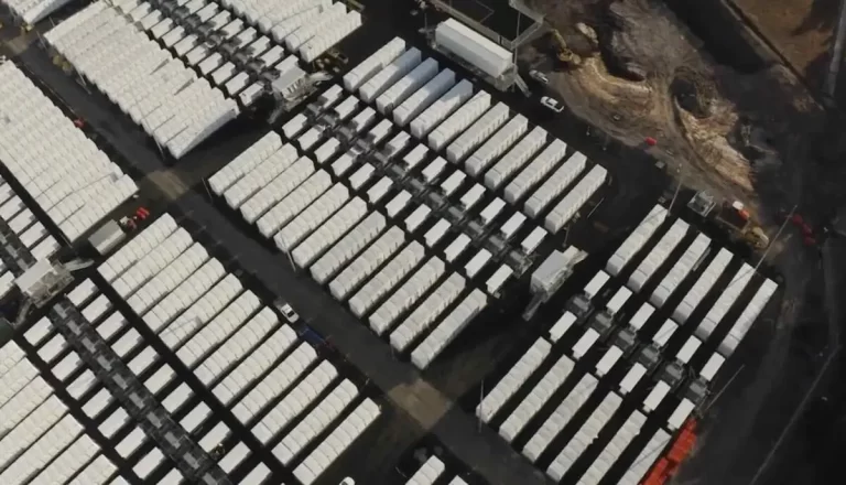 Australia’s biggest coal state sets new “stretch” targets for wind, solar and storage, supersizes tenders